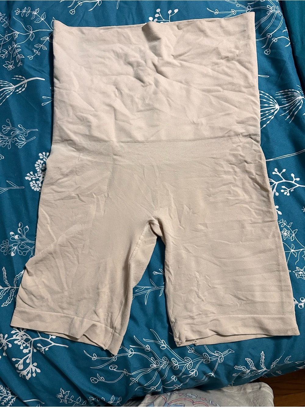 High waisted Shapeware shorts